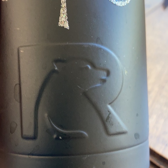 5/$25 RTIC Christmas insulated tumbler - Picture 3 of 5